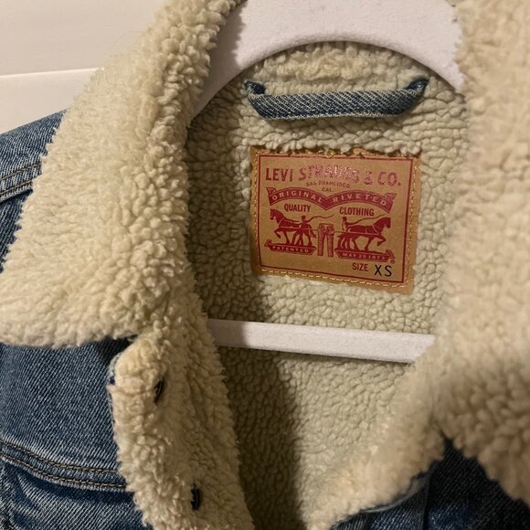 Levi's Original Sherpa Trucker Jacket - Picture 4 of 4